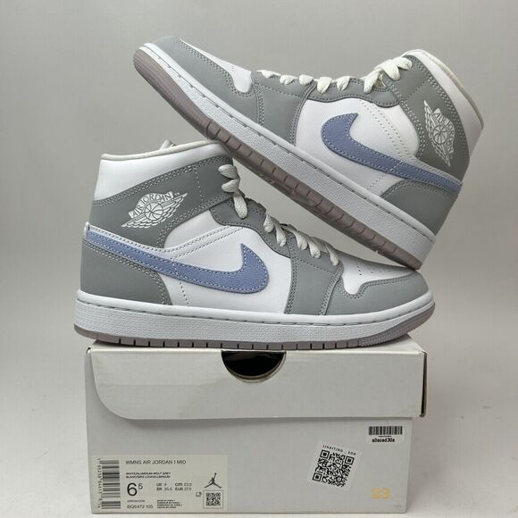 Nike Air Jordan 1 Mid Retro WMNS “Wolf Grey/Aluminum” 2023 - Picture 1 of 5